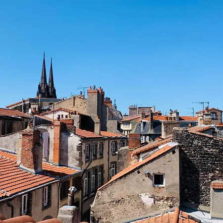 アパート Warm & Wood