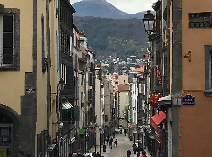 Warm & Wood アパート クレルモン・フェラン